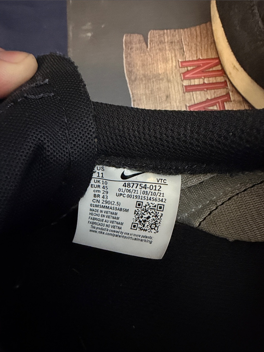Nike Black Sneakers with White Swoosh and Cream Midsole - Picture 5 of 5